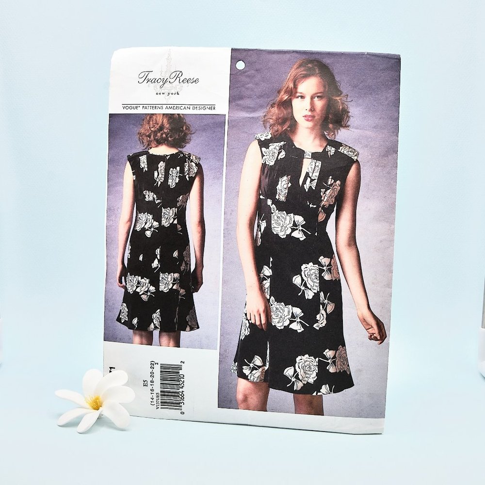 VOGUE V1371 Vintage Sewing Pattern, Sizes 14-22